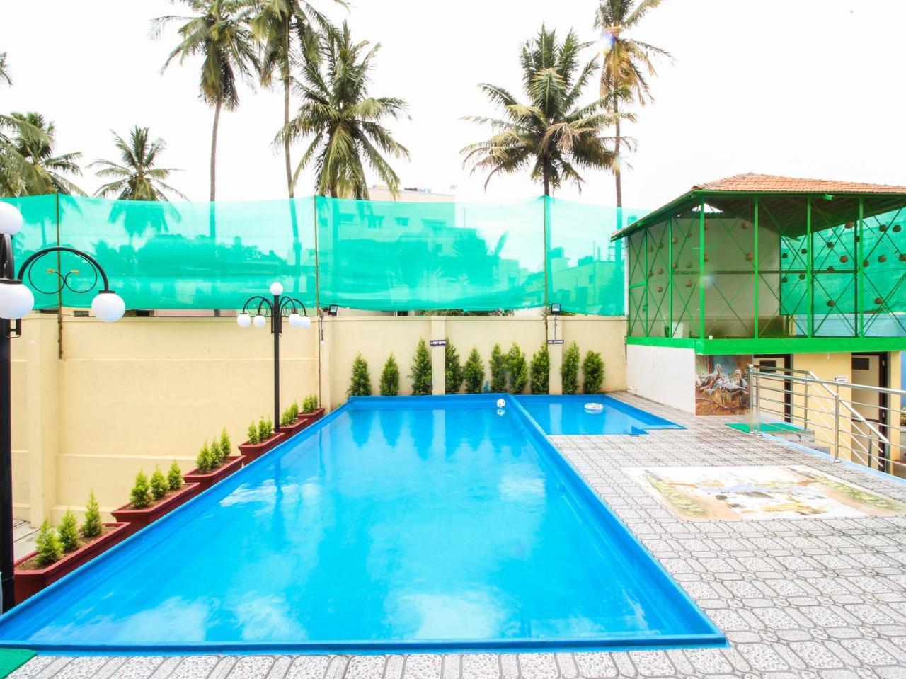 Rio Meridian Hotel Mysore Exterior photo